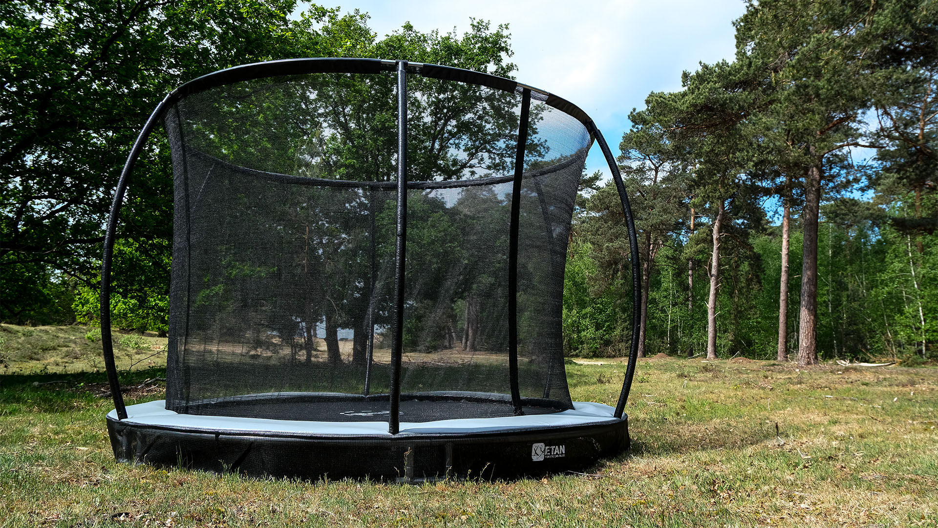 etan-sky-flyer-trampoline-met-net-close-up